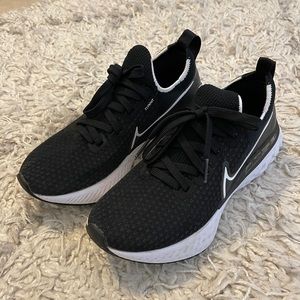 Nike react infinity running shoes black